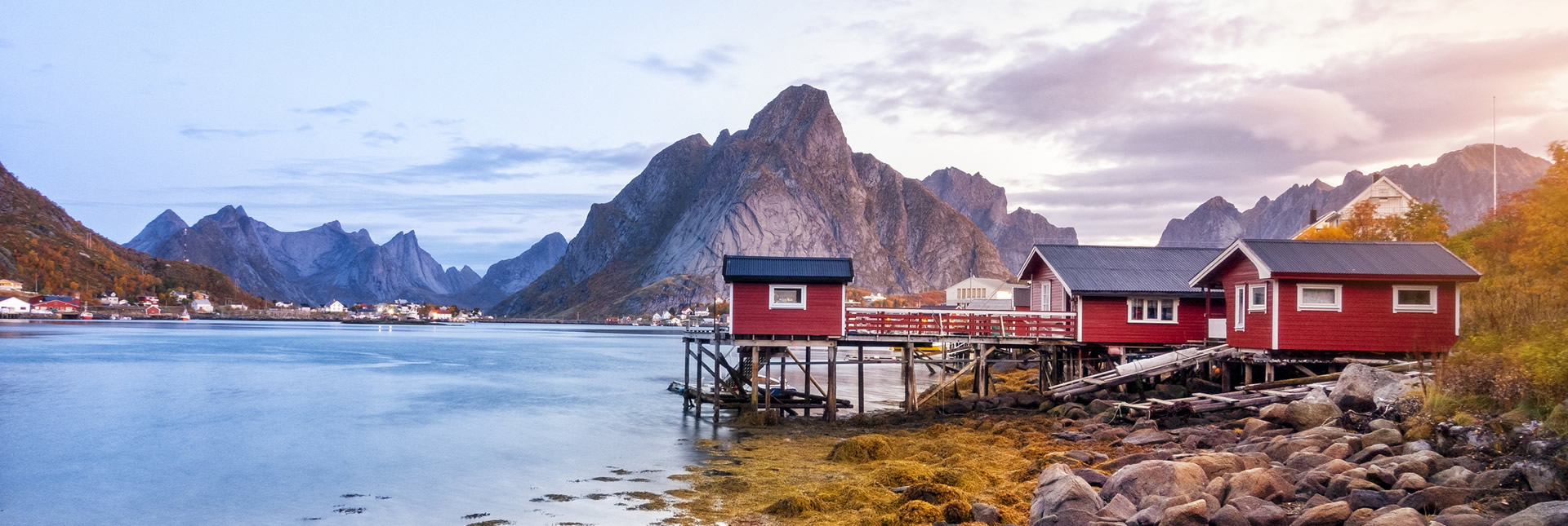 Lofoten Red Rorbuers